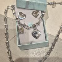 Set parure  girocollo + braccialetto + orecchini 