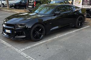 Chevrolet Camaro 6th Gen 50th Anniversary 2.0 1LT