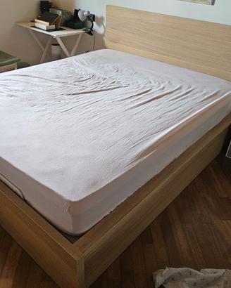 Letto matrimoniale Ikea nuovo 