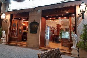 Fuorigrotta Viale Augusto, ceditura rinomato bar