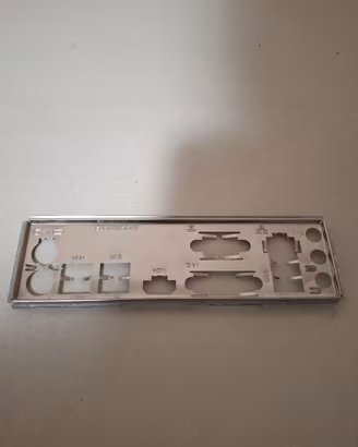 Mascherina I/O Shield originale MSI