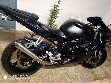 Yamaha YZF 1000 R Thunderace - 2003