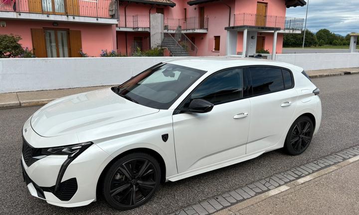 Peugeot 308 GT pack hybrid Plug-in 225cv Full