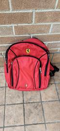 Zainetto Ferrari con porta computer