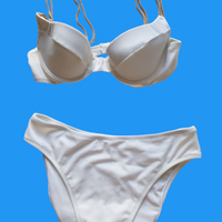 Costume bianco misura 2°