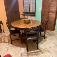 Mobili in legno massello salotto