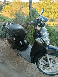 Scarabeo 50