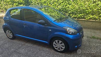 TOYOTA AYGO CONNECT 1.0 VVT-i 68 CV – 5 PORTE – EU