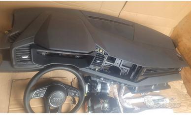 Audi A1   82A  kit airbag anno 2022