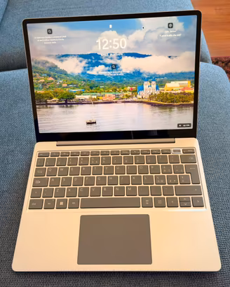 Microsoft Surface Laptop Go 3 12,45”