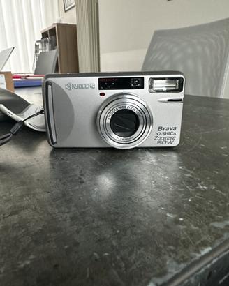 Fotocamera Kyocera Yashica Zoomate 90W