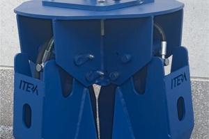 POLIPO IPR800 con perno per gancio gru Pinza Legna