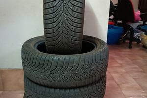 Pneumatici invernali 