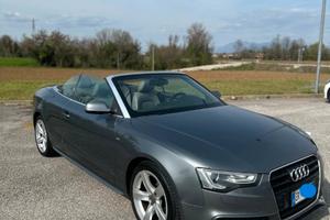 Audi A5 Cabrio S-line 2.0 177CV Automatica