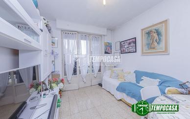 3 LOCALI IN BUONE CONDIZIONI