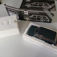 Fiat 124 familiare 1/18. no politoys mebetoys 