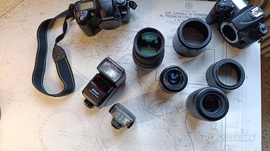 FOTOCAMERA, OBIETTIVI e FLASH NIKON
