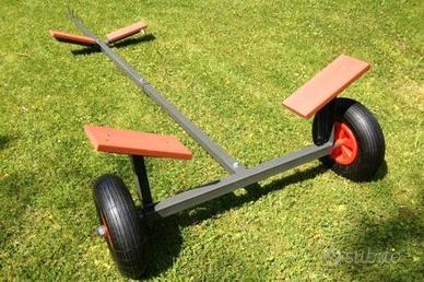 carrello per gommone