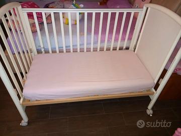 lettino per infanzia 
