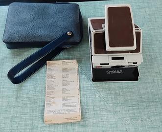 Polaroid SX 70 land camera model 2