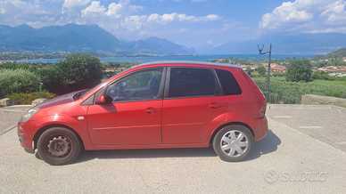 Ford Fiesta impianto GPL e benzina