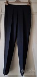 Pantaloni Brunello Cucinelli, tg. 40, colore nero.