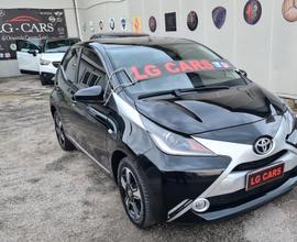Toyota Aygo 1.0 VVT-i 69 CV 5 porte x-play
