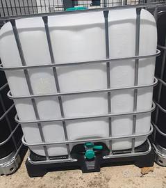 Cisterne da 1000 litri per acqua, gasolio ecc..