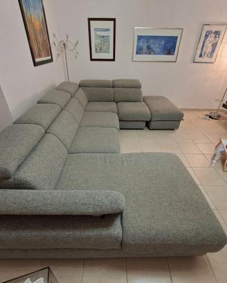 Divano con chaise longe Polrone e Sofa