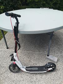 2 Monopattini no elettrico 