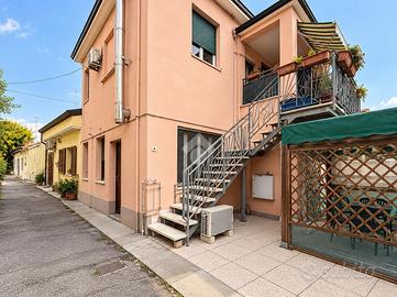 2 LOCALI A CERVIA