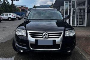 VOLKSWAGEN TOUAREG 3.0 TDI V6 – CAMBIO AUTOMATICO