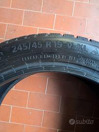 Pneumatici invernali 245/45 R19 102V