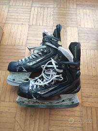 Pattini da hockey CCM ribcore 50K