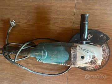 Smerigliatrice angolare Makita grande