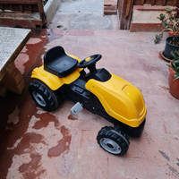 Trattore gioco per bimbi