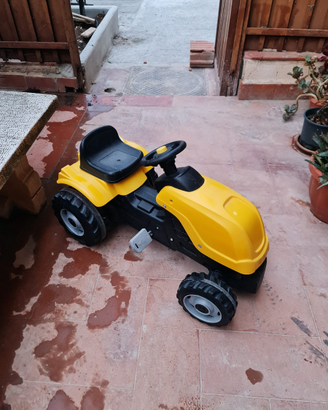 Trattore gioco per bimbi