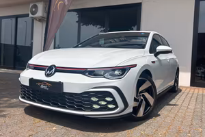 Volkswagen Golf GTI 2.0 TSI TCR DSG 5p. BlueMotion