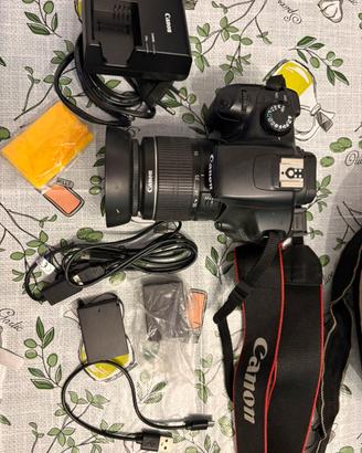 Fotocamera canon 1100D