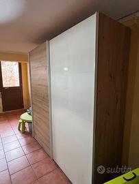 Armadio a 2 ante scorrevoli