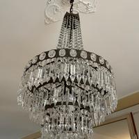 Lampadario e correlate luci da muro in abbinata
