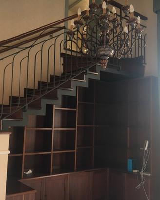 Prestigioso immobile parz.arredato con posto auto