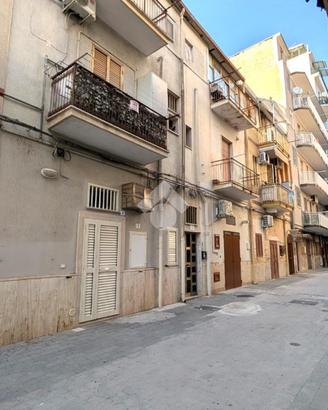 MONOLOCALE A MARGHERITA DI SAVOIA