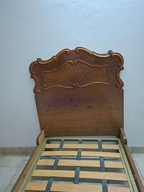 LETTI D'EPOCA IN LEGNO INTAGLIATO  E INTARSIATO A