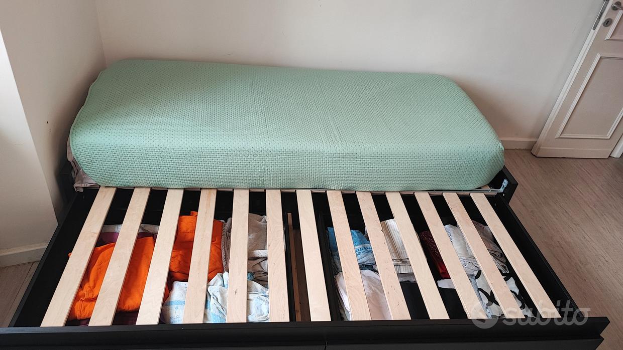 Cassetti sotto letto ikea Mobili usati