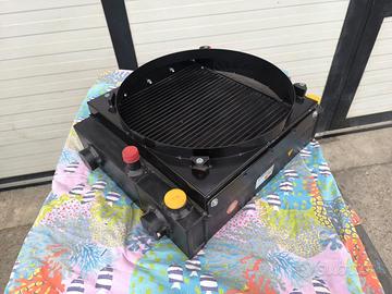 RADIATORE COMBINATO ACQUA/OLIO