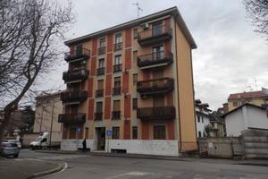 Immobile in asta di 61 m² con 2 locali a Cinisello