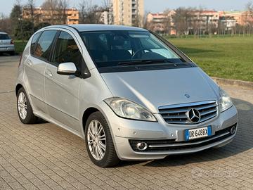 Mercedes Classe A150benzina 70 KW 95 CV