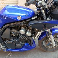 Moto Yamaha Fazer 2003