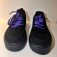 Scarpe Sashion nere con lacci viola – taglia 43